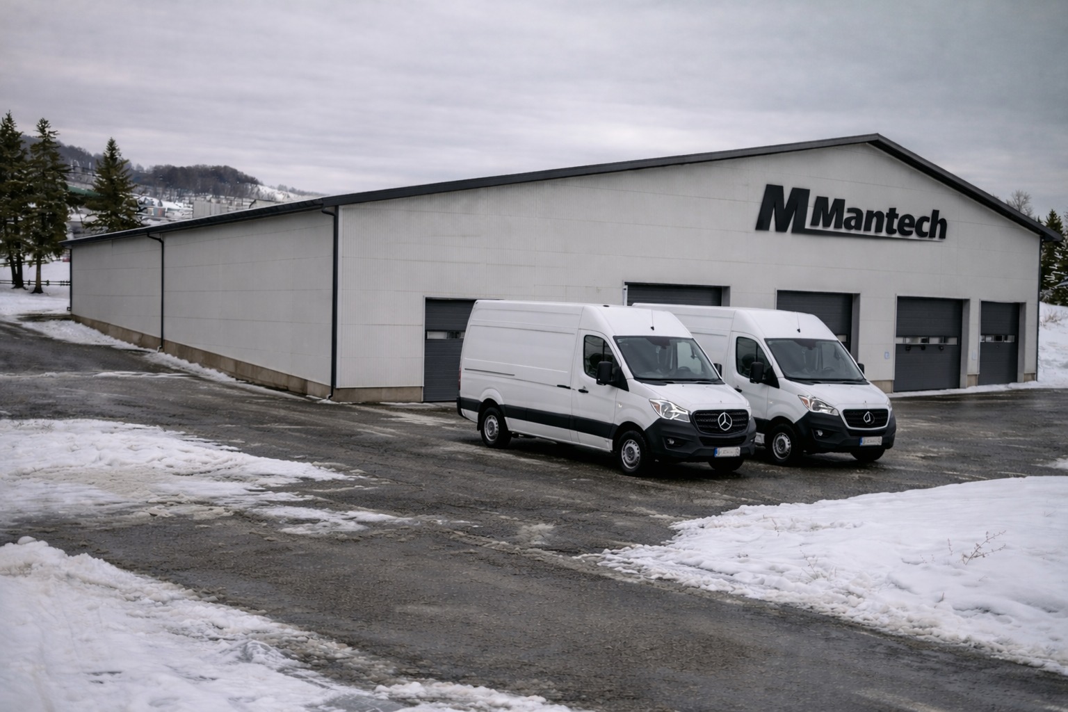 Náš sklad a vozový park